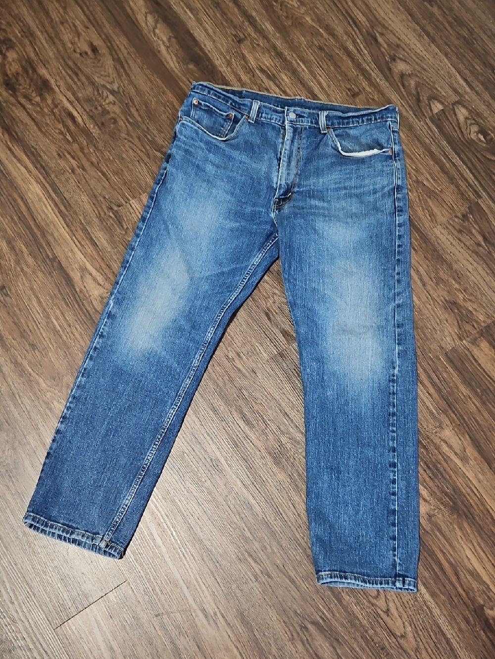 Levi’s 505 Regular Fit Jeans Men’s 36x30 Medium Wash Distressed Vintage Wear